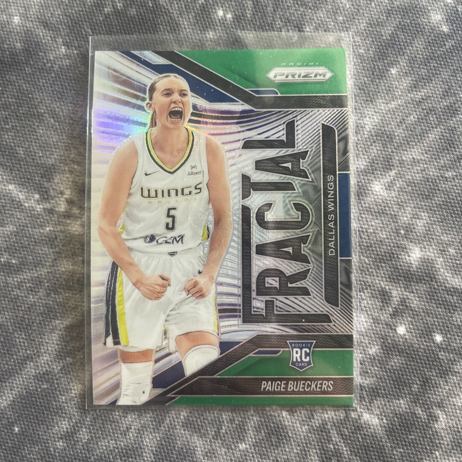 2025 Panini Prizm WNBA- Fractal Paige Bueckers #13 Green Prizm