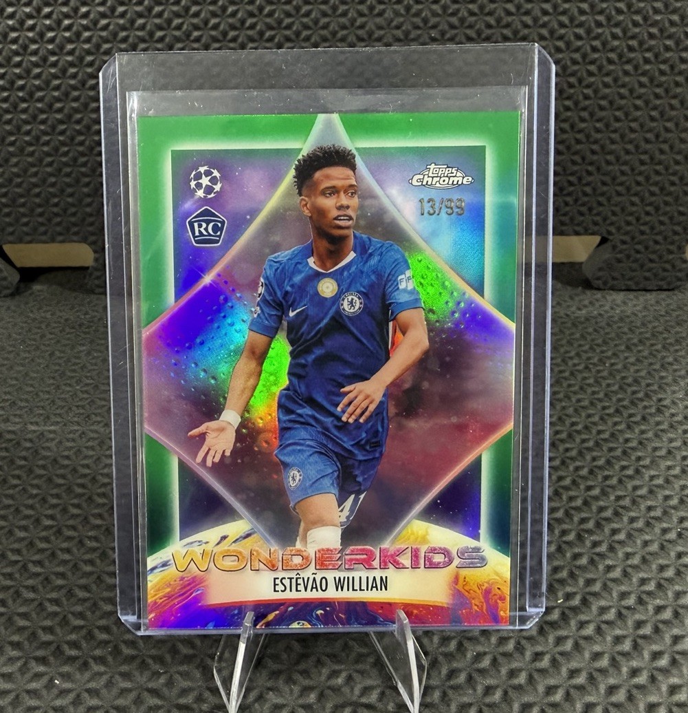 ESTEVAO 2025-26 Topps Chrome ROOKIE CARD Wonderkids Green /99 Chelsea FC #WK-3