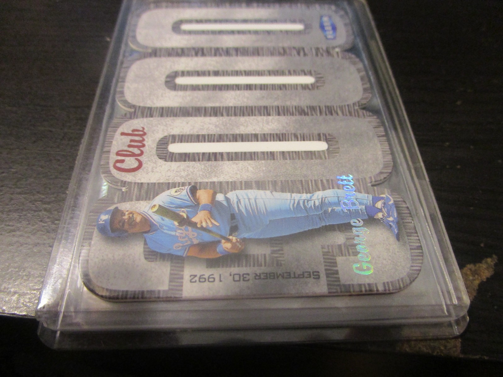 2000 Fleer Baseball Insert Club 3000 Die-Cut GEORGE BRETT Royals