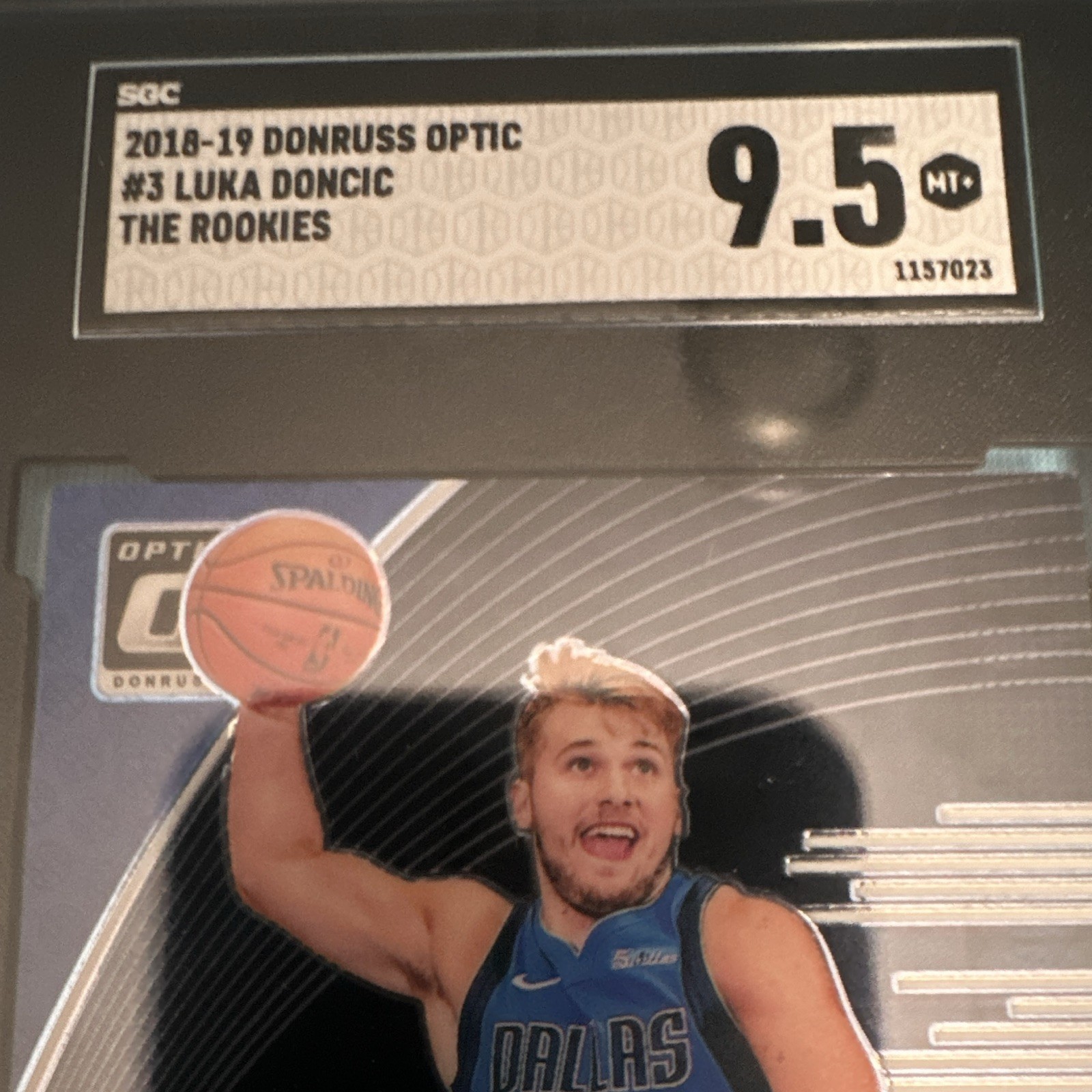 2018-19 Panini Donruss Optic Luka Doncic The Rookies #3 RC SGC 9.5 Mint+ MAVS
