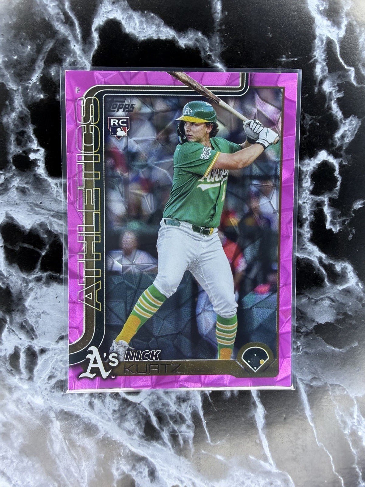 2025 Topps Update Series – Nick Kurtz #US201 Pink Diamante Foil (RC)