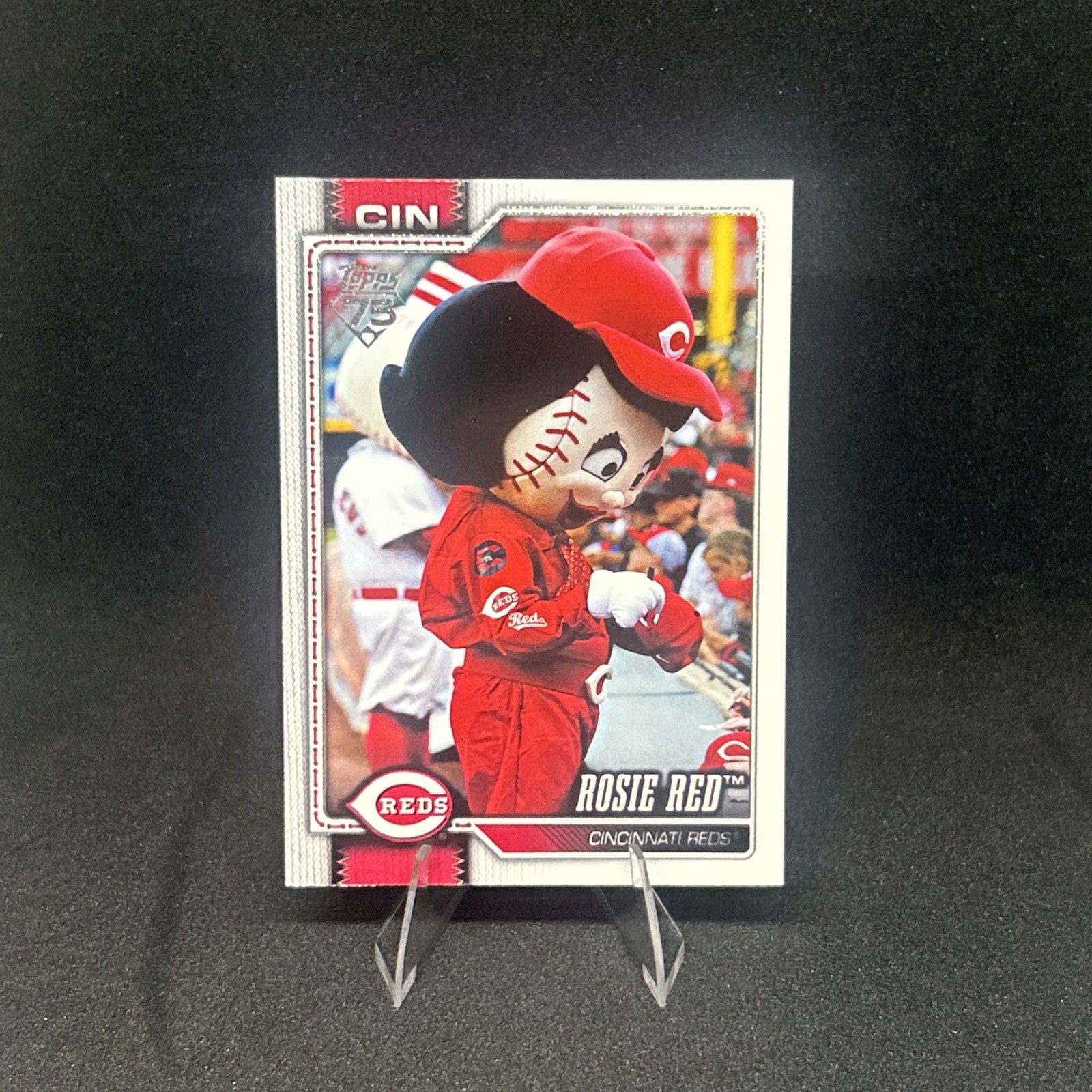 🔥 2026 Topps Series 1 Celebration MLB Mascots Pick your Card Complete your Set
