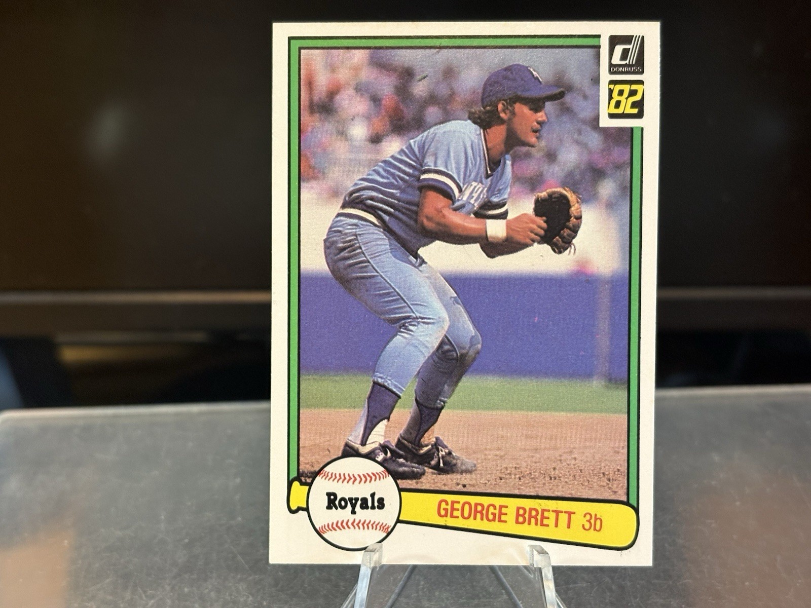 1982 Fleer #405 George Brett+’82 Donruss #34 Cards NM Straight From Pack-Sleeve