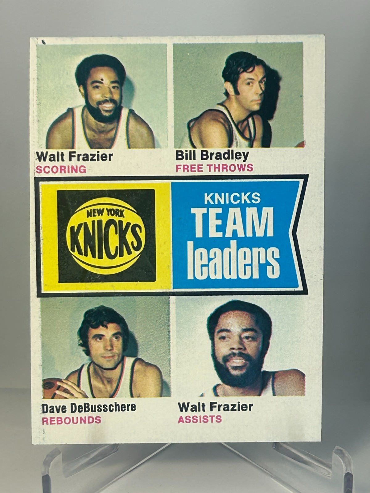 1974-75 Topps NY Knicks Leaders Walt Frazier #93