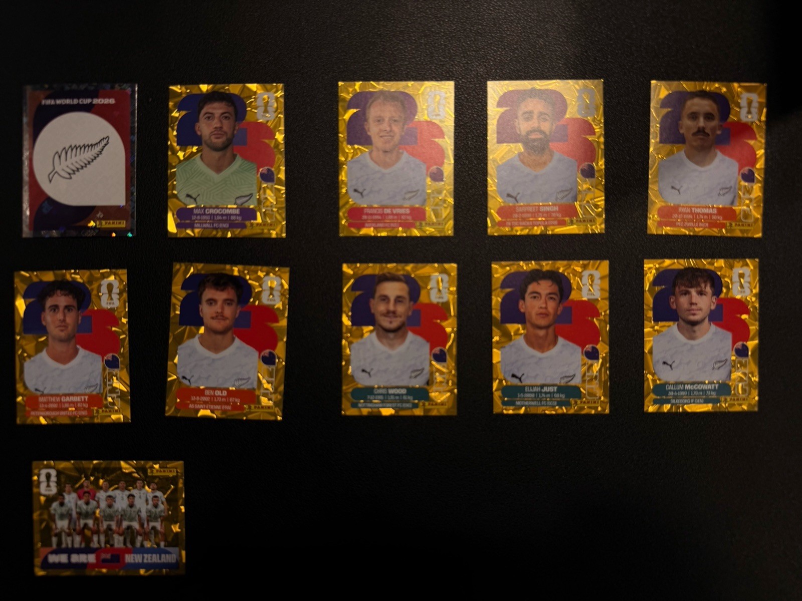 NEW ZEALAND Panini FIFA World Cup 2026 Gold Crumple Stickers – YOU PICK – A-Z