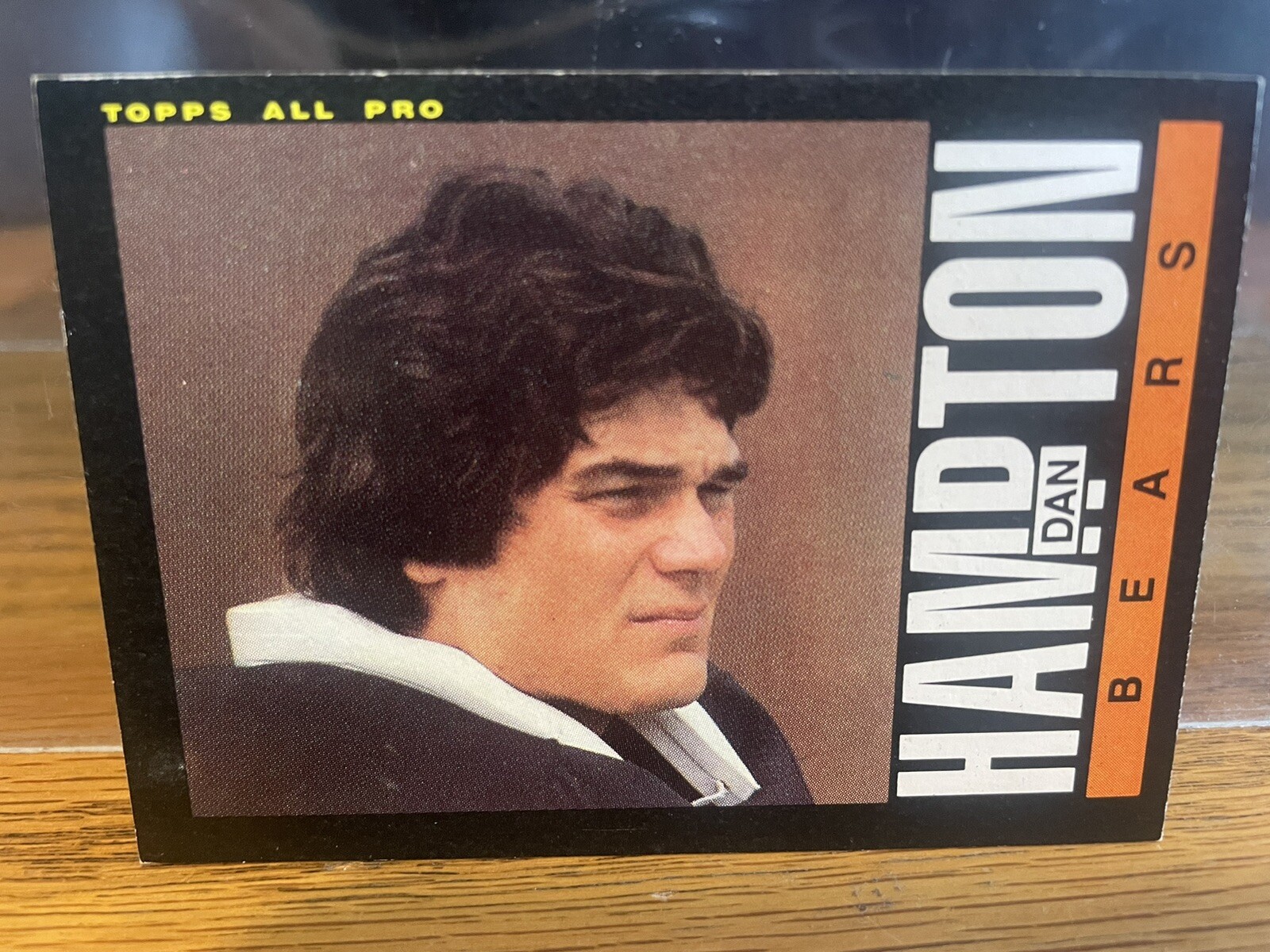 1985 Topps Football Dan Hampton Chicago Bears #30 Nr Mt. Straight From Pack