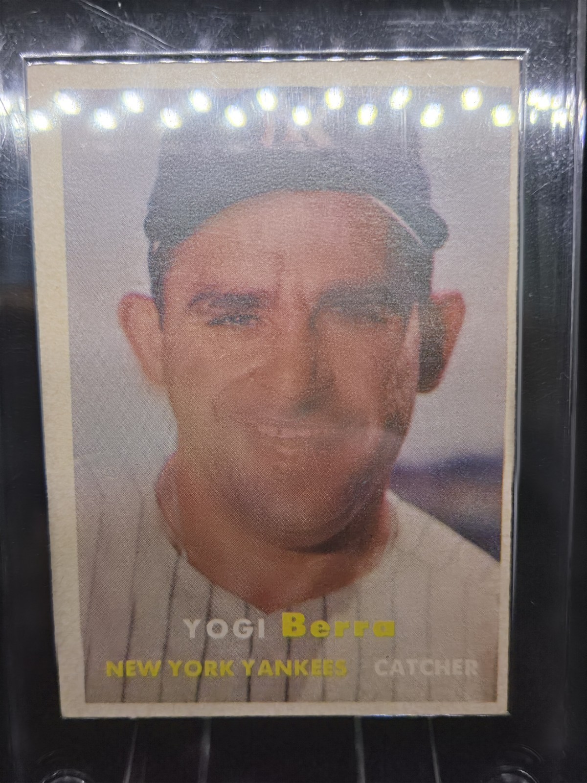 1957 Topps Set-Break #2 Yogi Berra EX-EXMINT Vintage Beauty! ⚾️🔥🔥