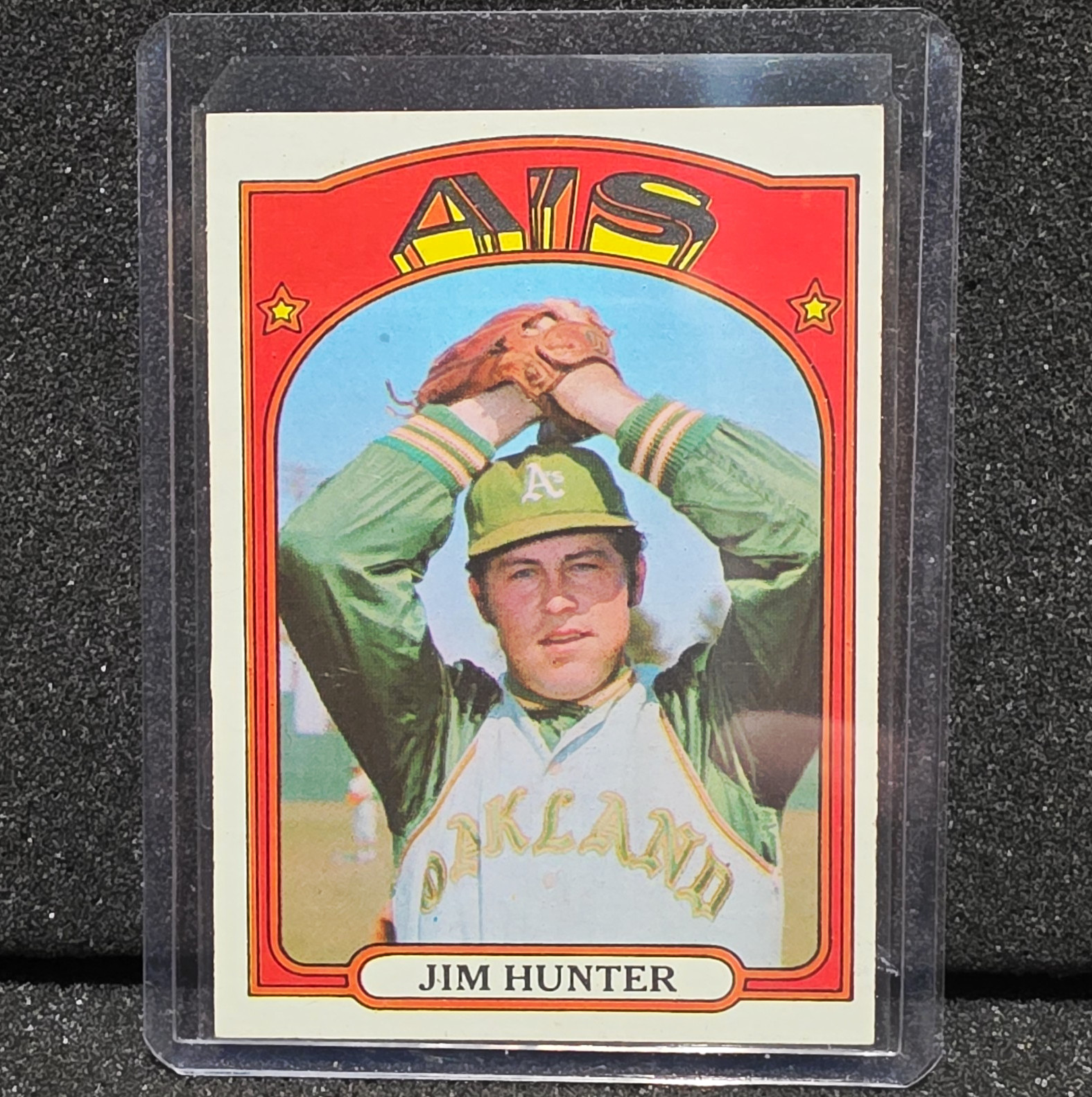 🔥Topps 1972 Topps Jim “Catfish” Hunter #330 Oakland Athletics EX-MT🔥