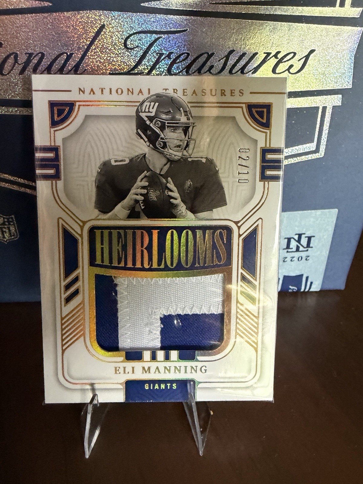 Panini 2022 Nat Treasures Eli Manning Heirlooms Holo Gold /10